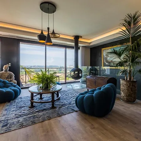Villa Sierra Keyweek With Pool And Amazing Views In