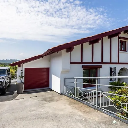 Sierra Keyweek With Pool And Amazing Views In * Biarritz